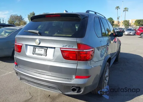 2012 BMW X5 xDrive35I/xDrive35I Premium/xDrive35I Sport Activity z USA, uszkodzony, nr VIN 5UXZV4C59CL759593